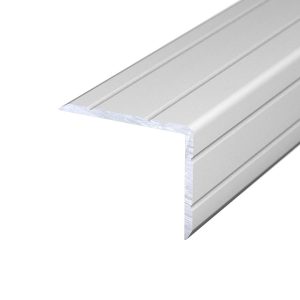 Hoekstrip 30×24,5 Zilverkleur zelfklevend 10×300(!)cm (nr. 168) kopen bij Woningstoffering Totaal