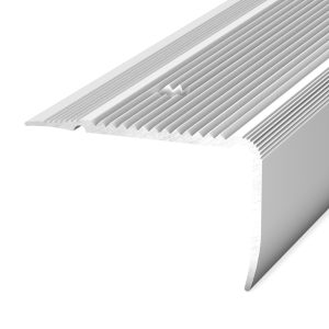 Hoekstrip Ribbel aluminium 70×44 – 250 cm (nr. 166) kopen bij Woningstoffering Totaal