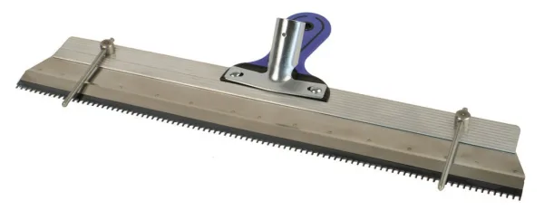 WST Egaliseer rakel verstelbaar 560 mm