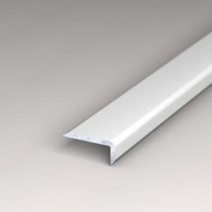 Hoekstrip 15×6,5 Zilver zelfklevend – 270 cm (nr. 278) kopen bij Woningstoffering Totaal