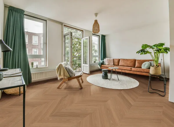 Plak PVC Oak Amber – Enia Artix Hongaarse punt